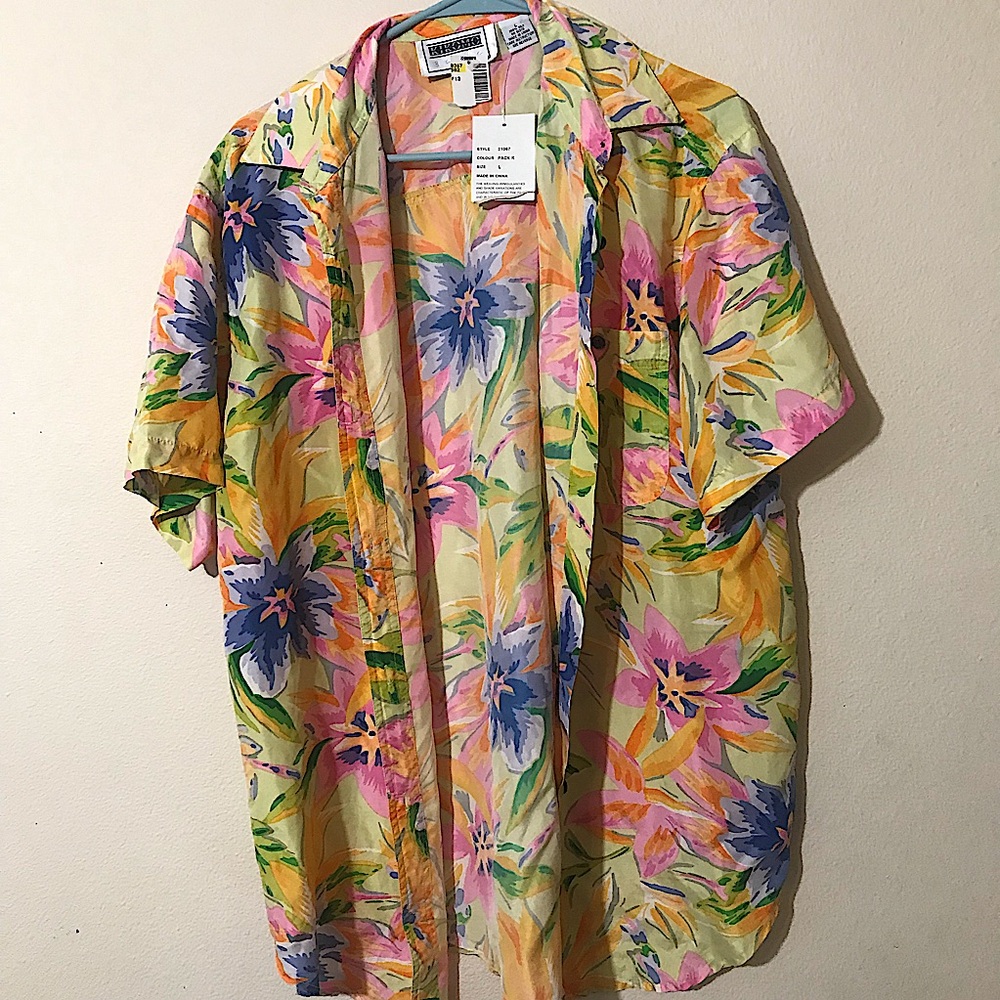Hawaiian floral silk button down shirt